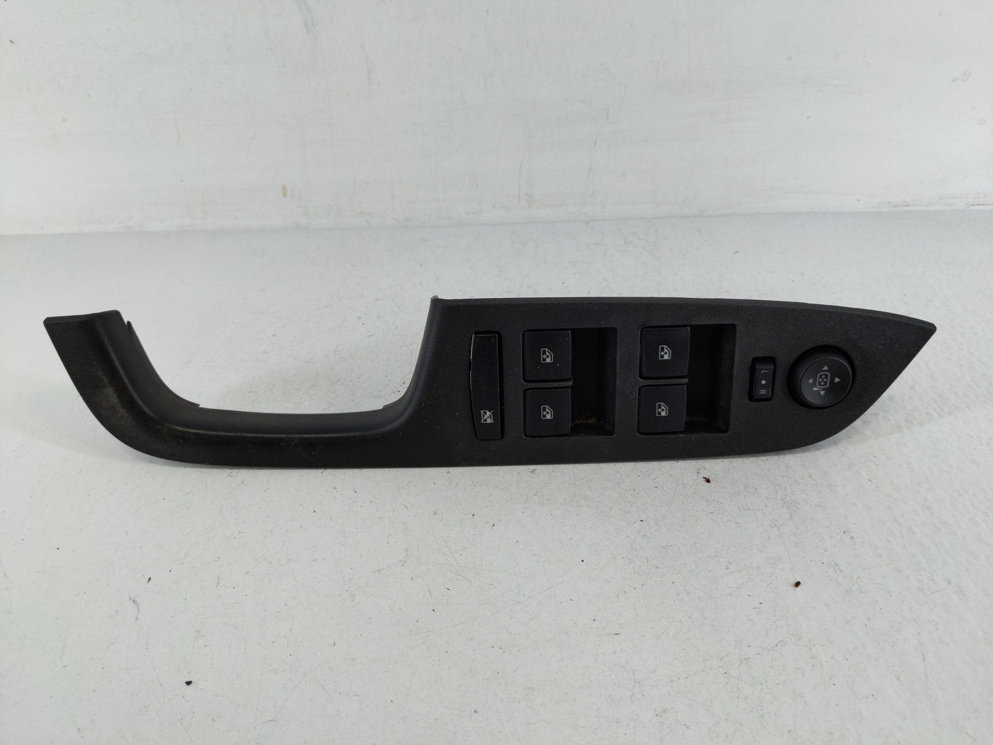 2010-2017 Chevrolet Equinox Master Power Window Switch Replacement Driver Side Left P/N:20917599 Fits OEM Used Auto Parts - 