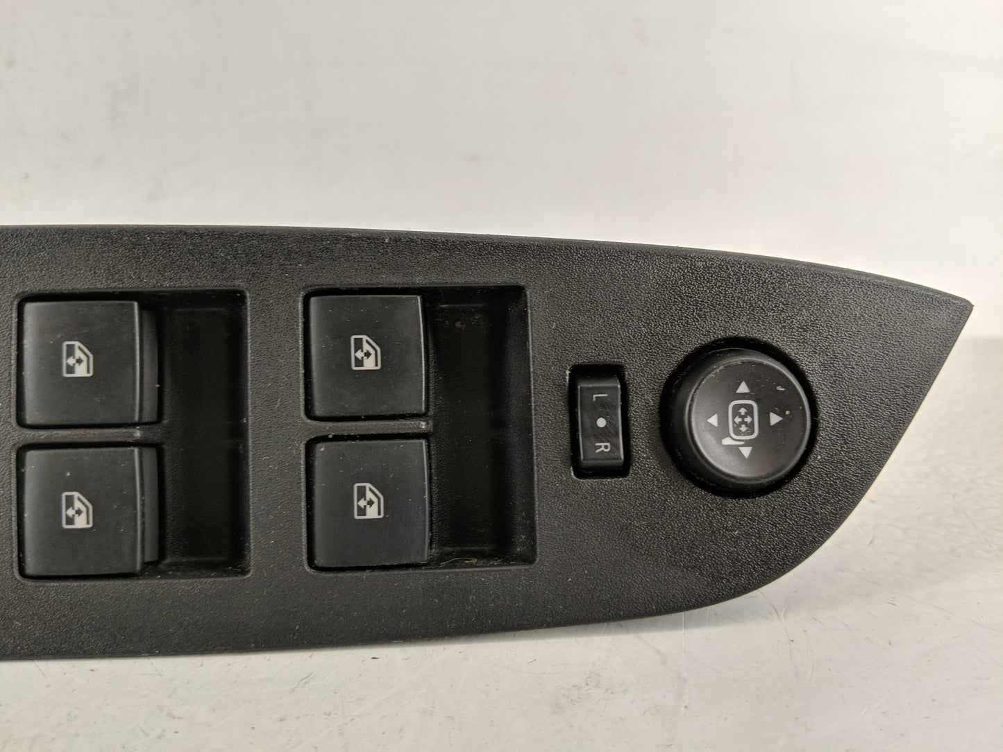 2010-2017 Chevrolet Equinox Master Power Window Switch Replacement Driver Side Left Fits OEM Used Auto Parts - Oemusedautopa