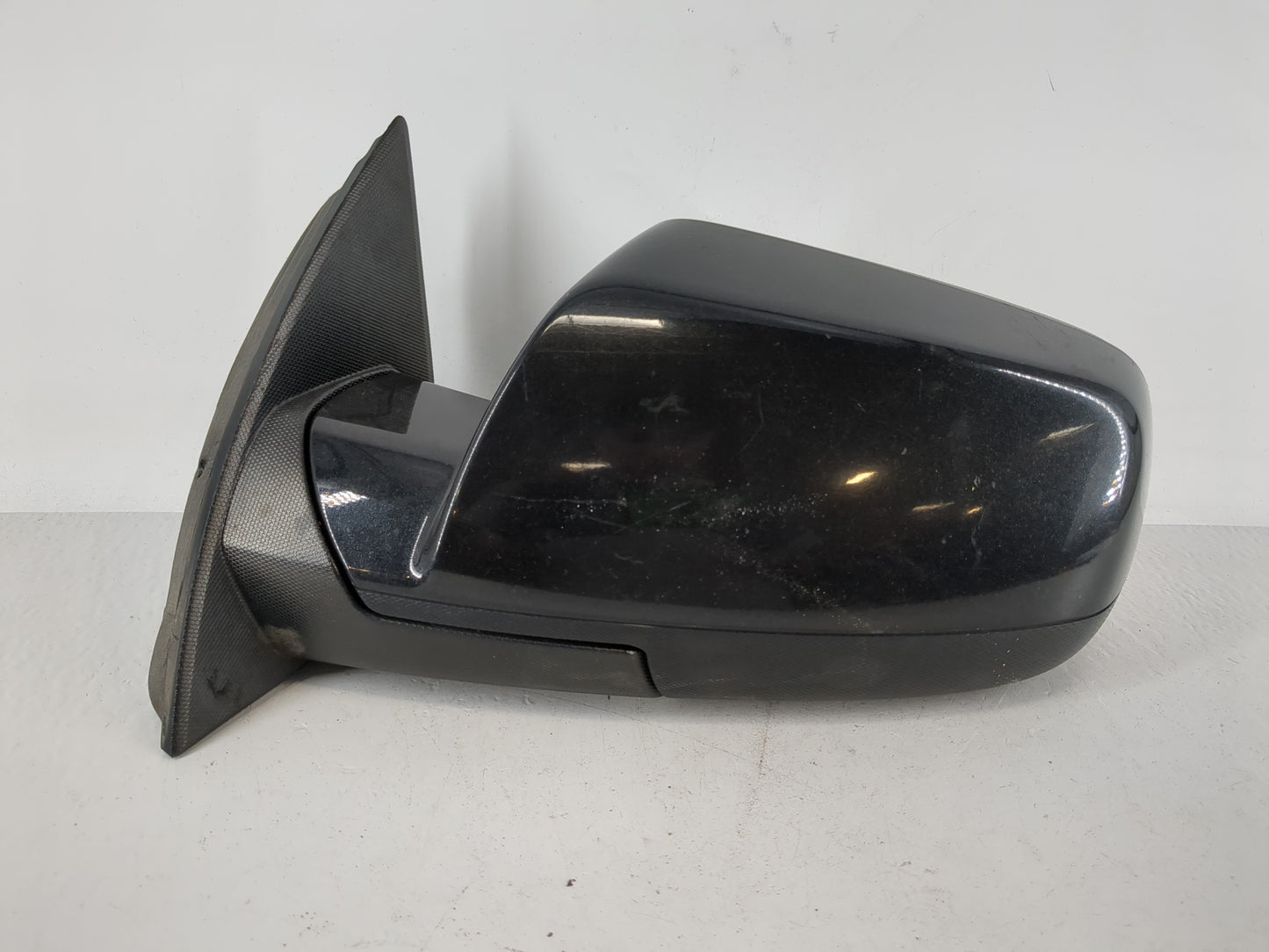 2011-2014 Chevrolet Equinox Driver Side View Mirror - Left Door Mirror OEM Used - Oemusedautoparts1.com
