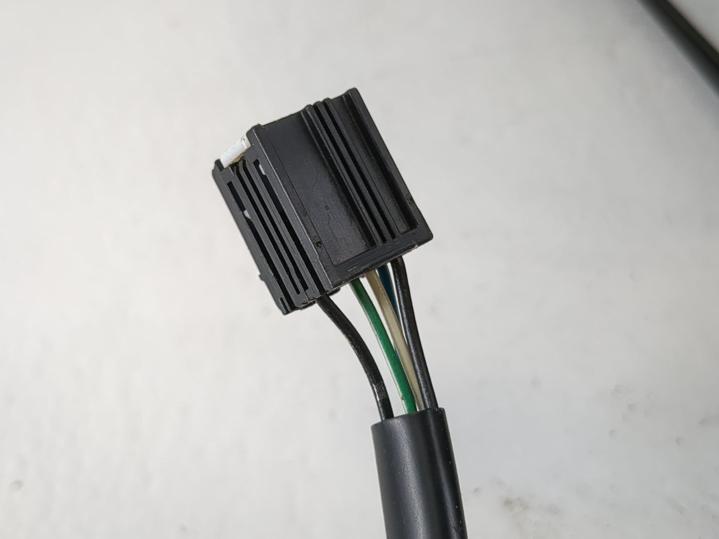 2011-2014 Chevrolet Equinox Driver Side View Mirror - Left Door Mirror OEM Used - Oemusedautoparts1.com