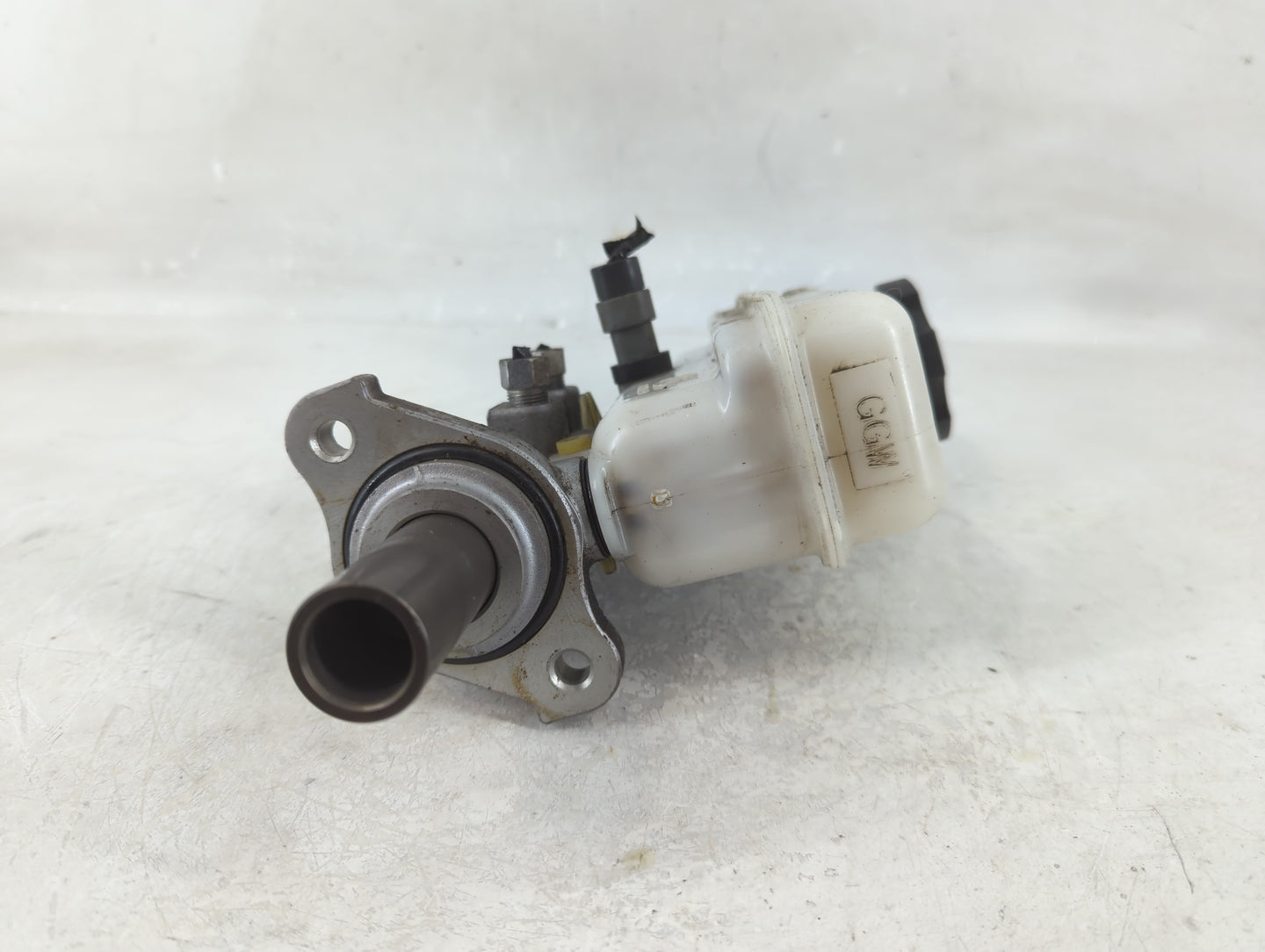 2012 Chevrolet Equinox Brake Master Cylinder - Oemusedautoparts1.com