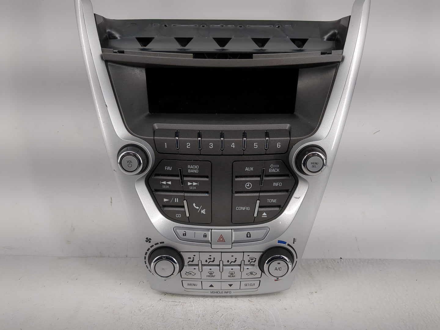 2012-2015 Chevrolet Equinox Radio Control Panel - Oemusedautoparts1.com