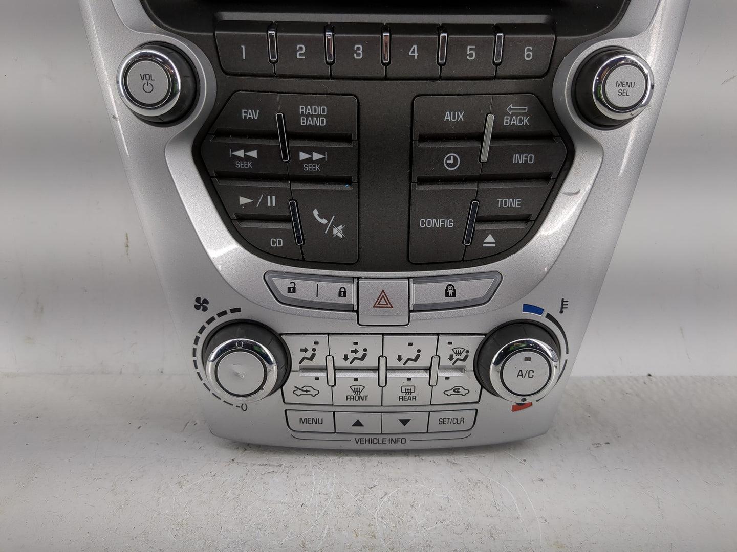 2012-2015 Chevrolet Equinox Radio Control Panel - Oemusedautoparts1.com