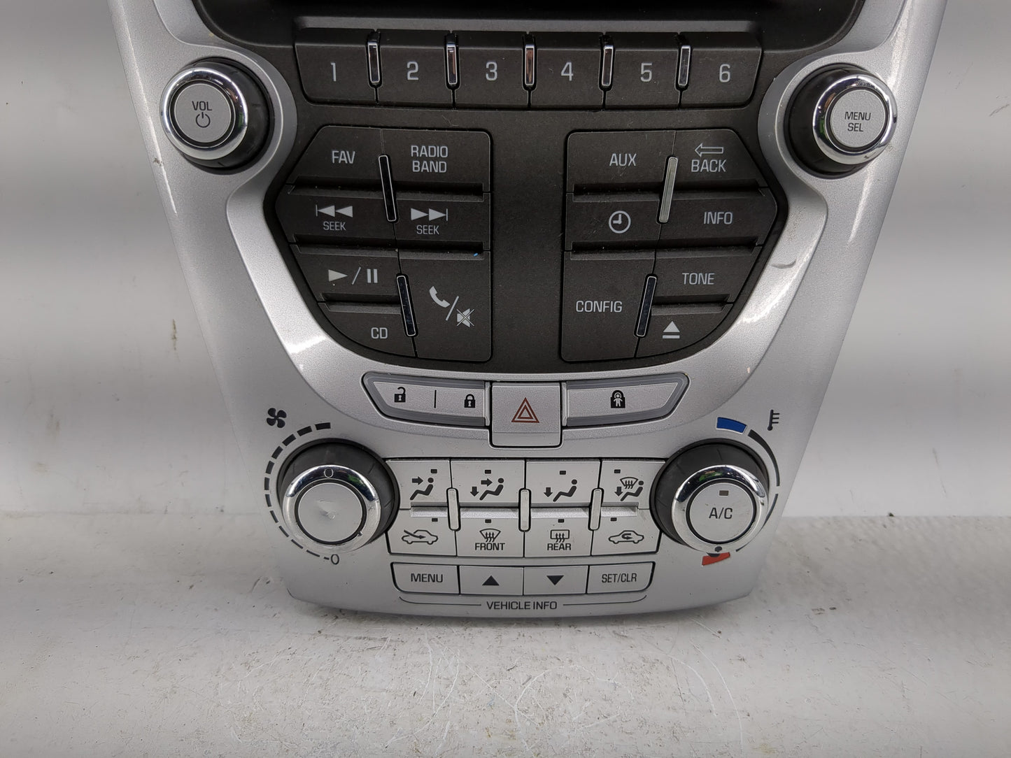2012-2015 Chevrolet Equinox Radio Control Panel - Oemusedautoparts1.com