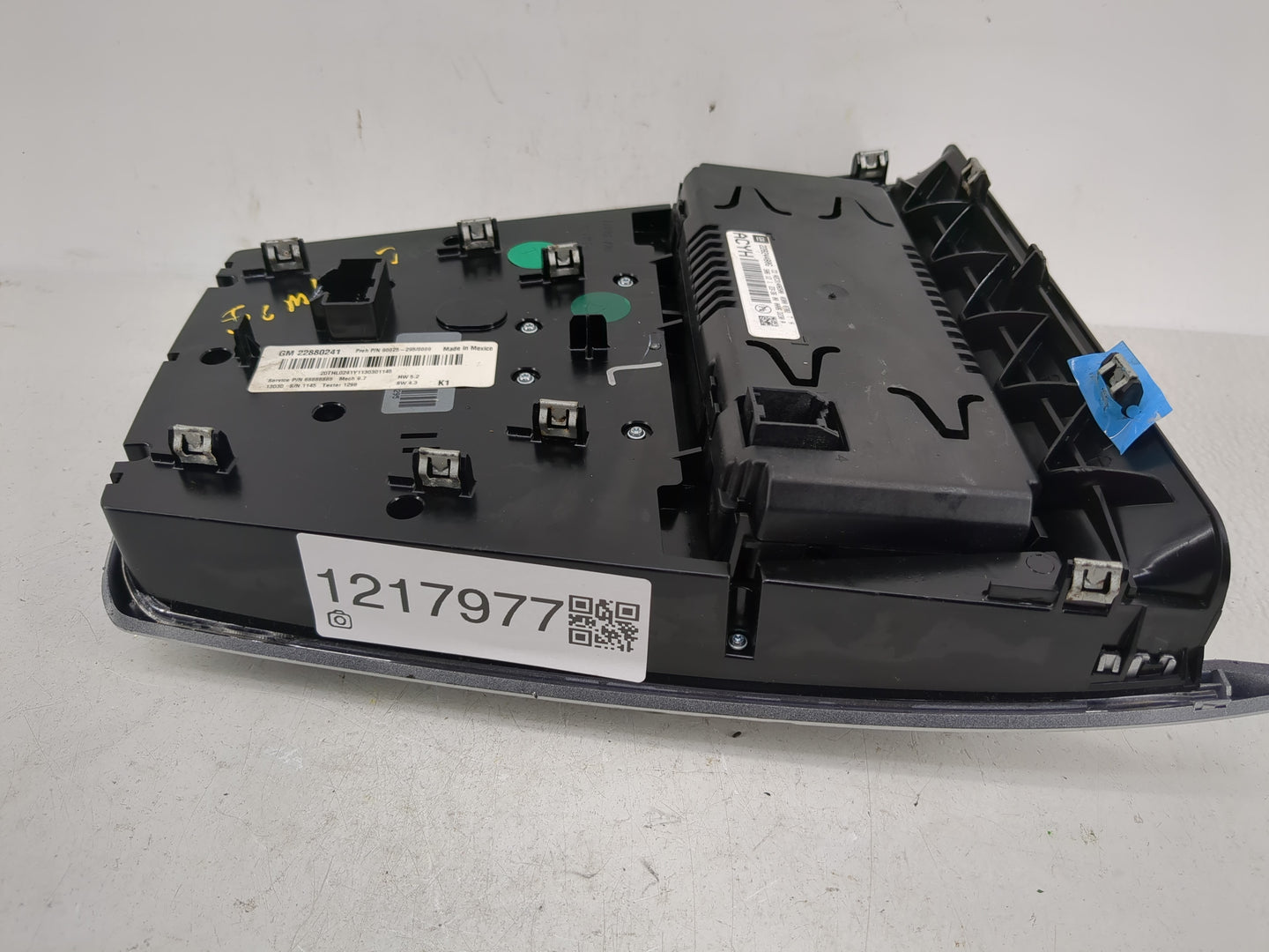 2012-2015 Chevrolet Equinox Radio Control Panel - Oemusedautoparts1.com