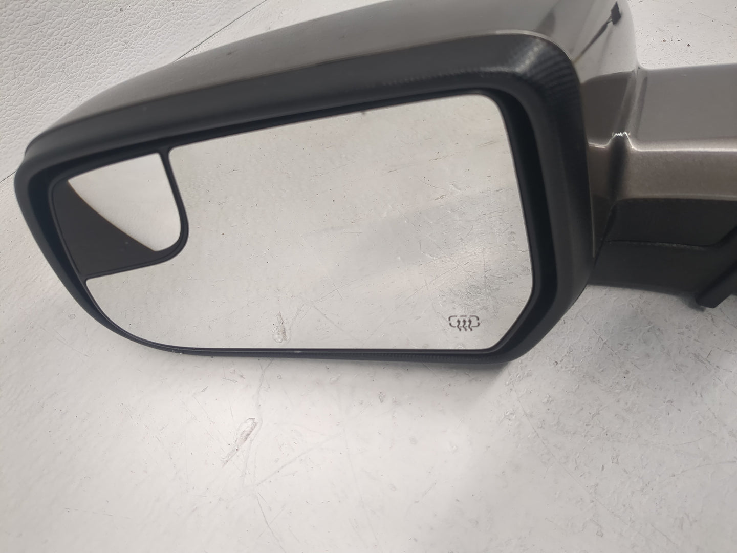 2011-2014 Chevrolet Equinox Side Mirror Replacement Driver Left View Door Mirror P/N:22818280 Fits Fits 2011 2012 2013 2014 