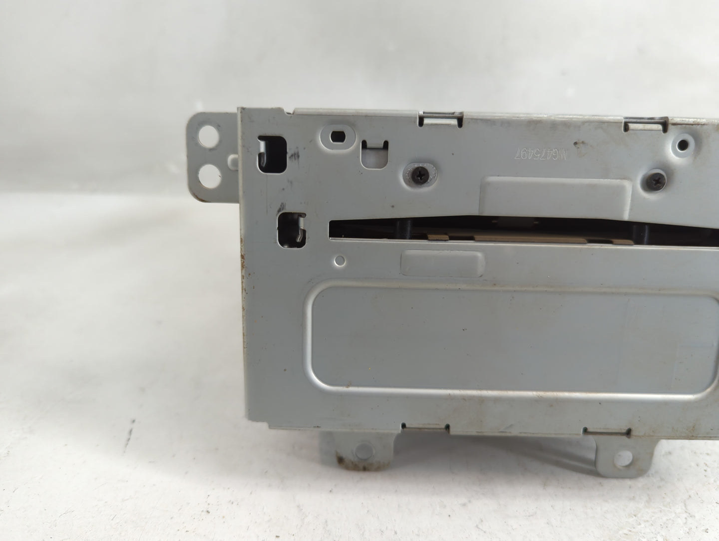2012 Chevrolet Equinox Radio AM FM Cd Player Receiver Replacement P/N:22869279 Fits OEM Used Auto Parts - Oemusedautoparts1.