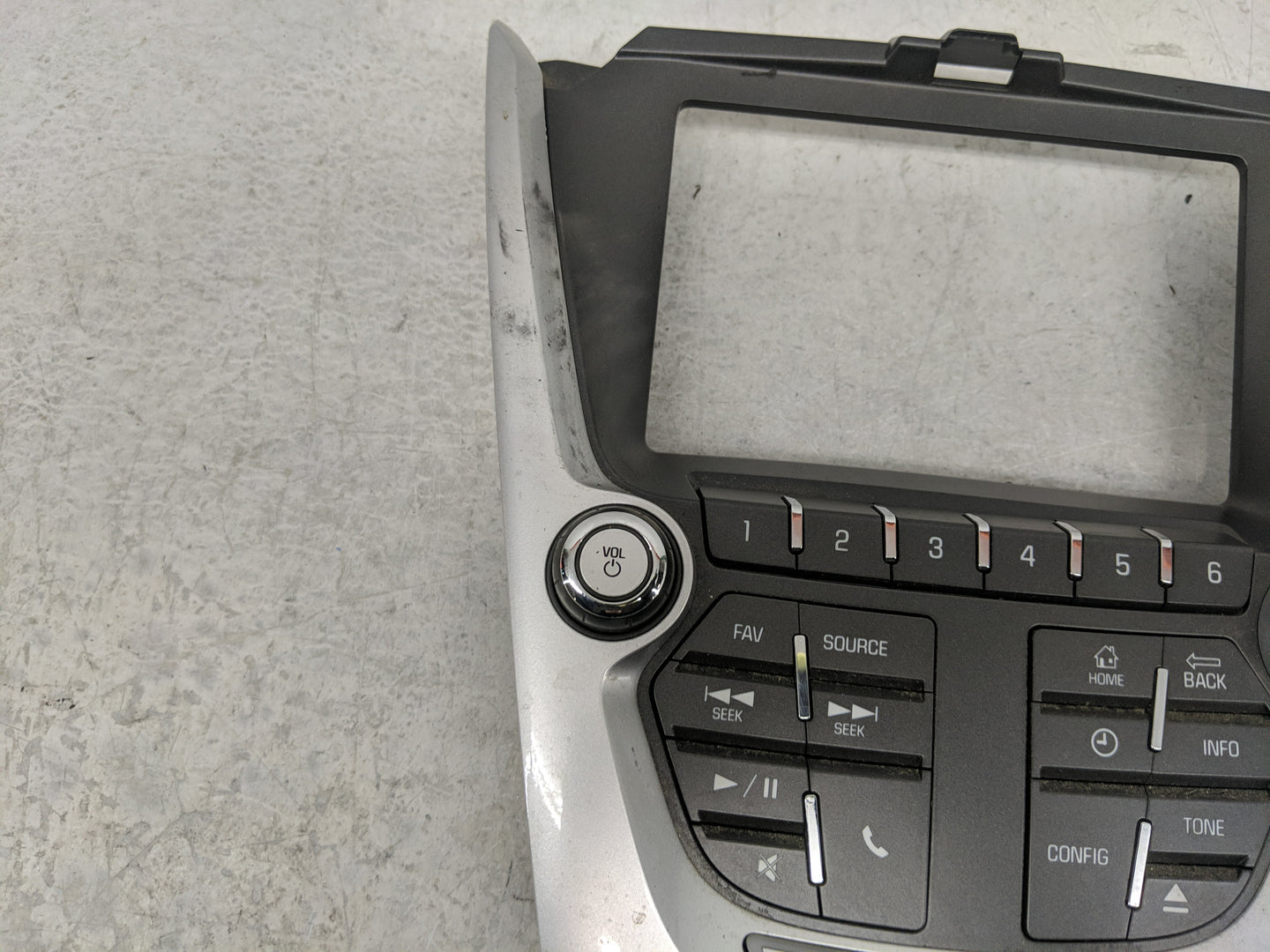 2012-2015 Chevrolet Equinox Radio AM FM Cd Player Receiver Replacement P/N:22810245 Fits Fits 2012 2013 2014 2015 OEM Used A