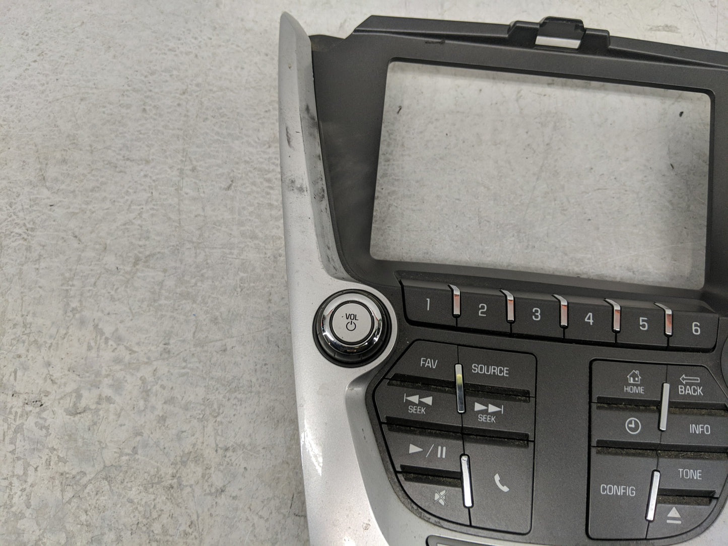 2012-2015 Chevrolet Equinox Radio AM FM Cd Player Receiver Replacement P/N:22810245 Fits Fits 2012 2013 2014 2015 OEM Used A