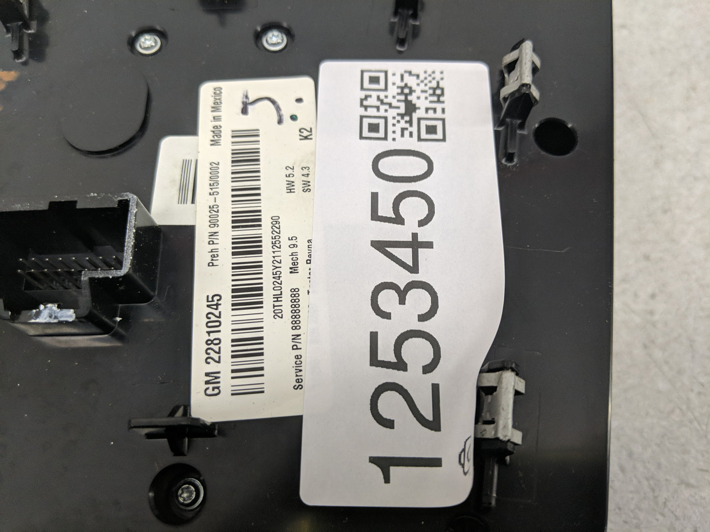 2012-2015 Chevrolet Equinox Radio AM FM Cd Player Receiver Replacement P/N:22810245 Fits Fits 2012 2013 2014 2015 OEM Used A