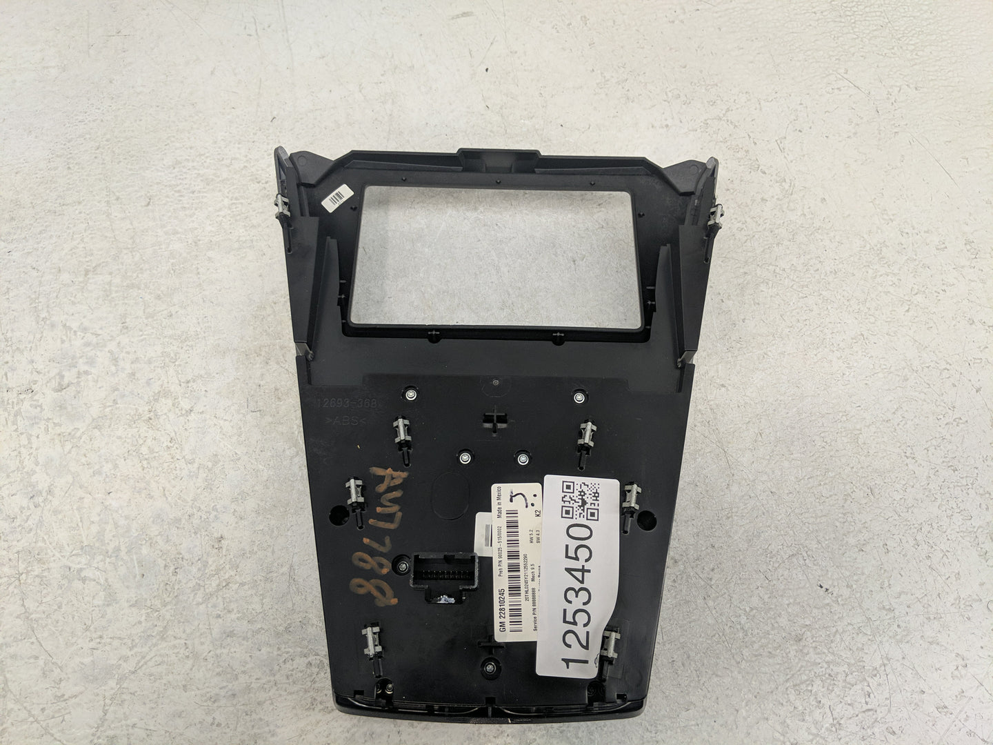 2012-2015 Chevrolet Equinox Radio AM FM Cd Player Receiver Replacement P/N:22810245 Fits Fits 2012 2013 2014 2015 OEM Used A