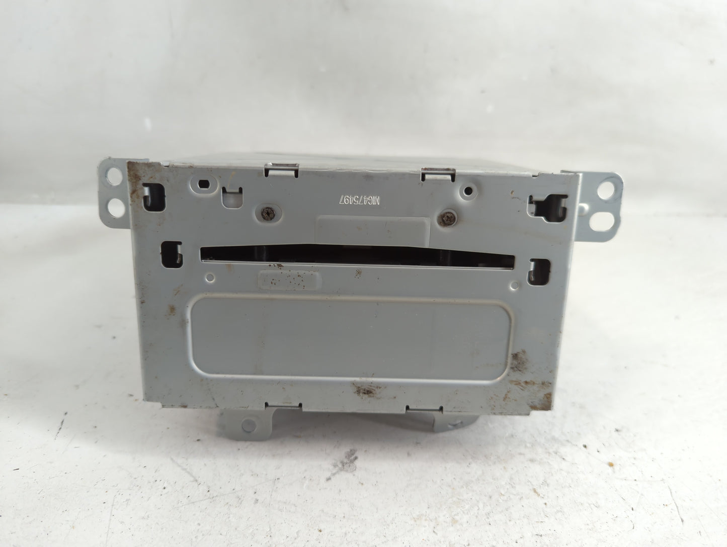 2012 Chevrolet Equinox Radio AM FM Cd Player Receiver Replacement P/N:22870781 Fits OEM Used Auto Parts - Oemusedautoparts1.