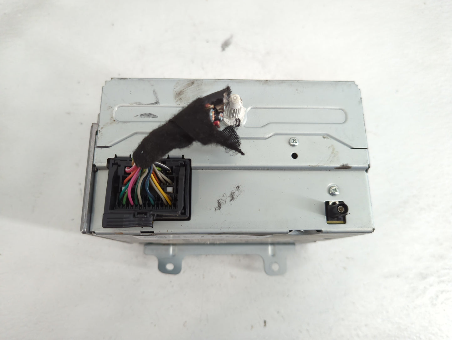 2012 Chevrolet Equinox Radio AM FM Cd Player Receiver Replacement P/N:22870781 Fits OEM Used Auto Parts - Oemusedautoparts1.