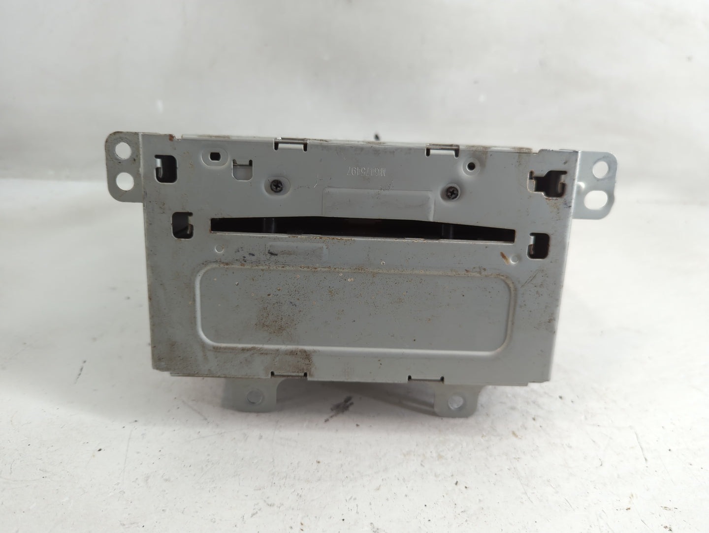 2012 Chevrolet Equinox Radio AM FM Cd Player Receiver Replacement P/N:22869279 Fits OEM Used Auto Parts - Oemusedautoparts1.