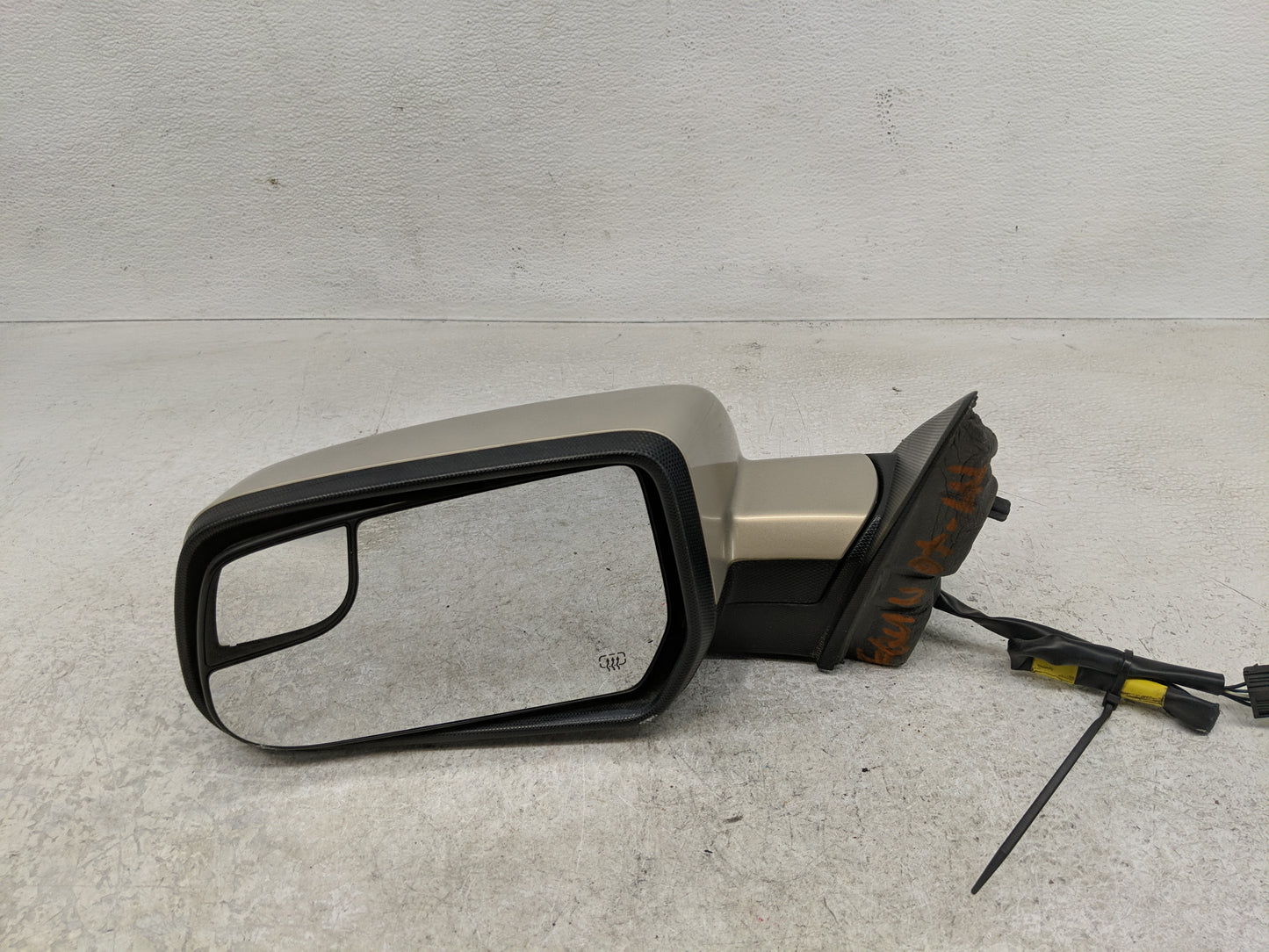 2011-2014 Chevrolet Equinox Side Mirror Replacement Driver Left View Door Mirror P/N:22818272 Fits Fits 2011 2012 2013 2014 