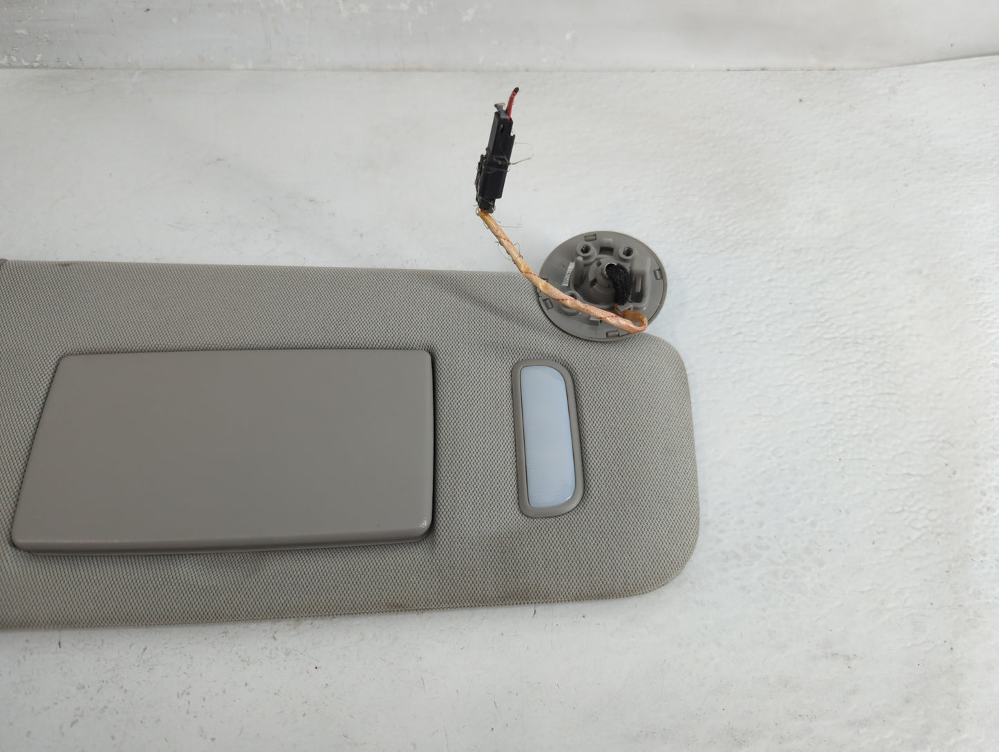 2010-2017 Chevrolet Equinox Sun Visor Shade Replacement Passenger Right Mirror Fits Fits 2010 2011 2012 2013 2014 2015 2016 