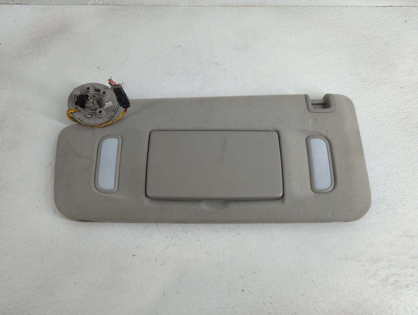 2010-2017 Chevrolet Equinox Sun Visor Shade Replacement Driver Left Mirror Fits Fits 2010 2011 2012 2013 2014 2015 2016 2017