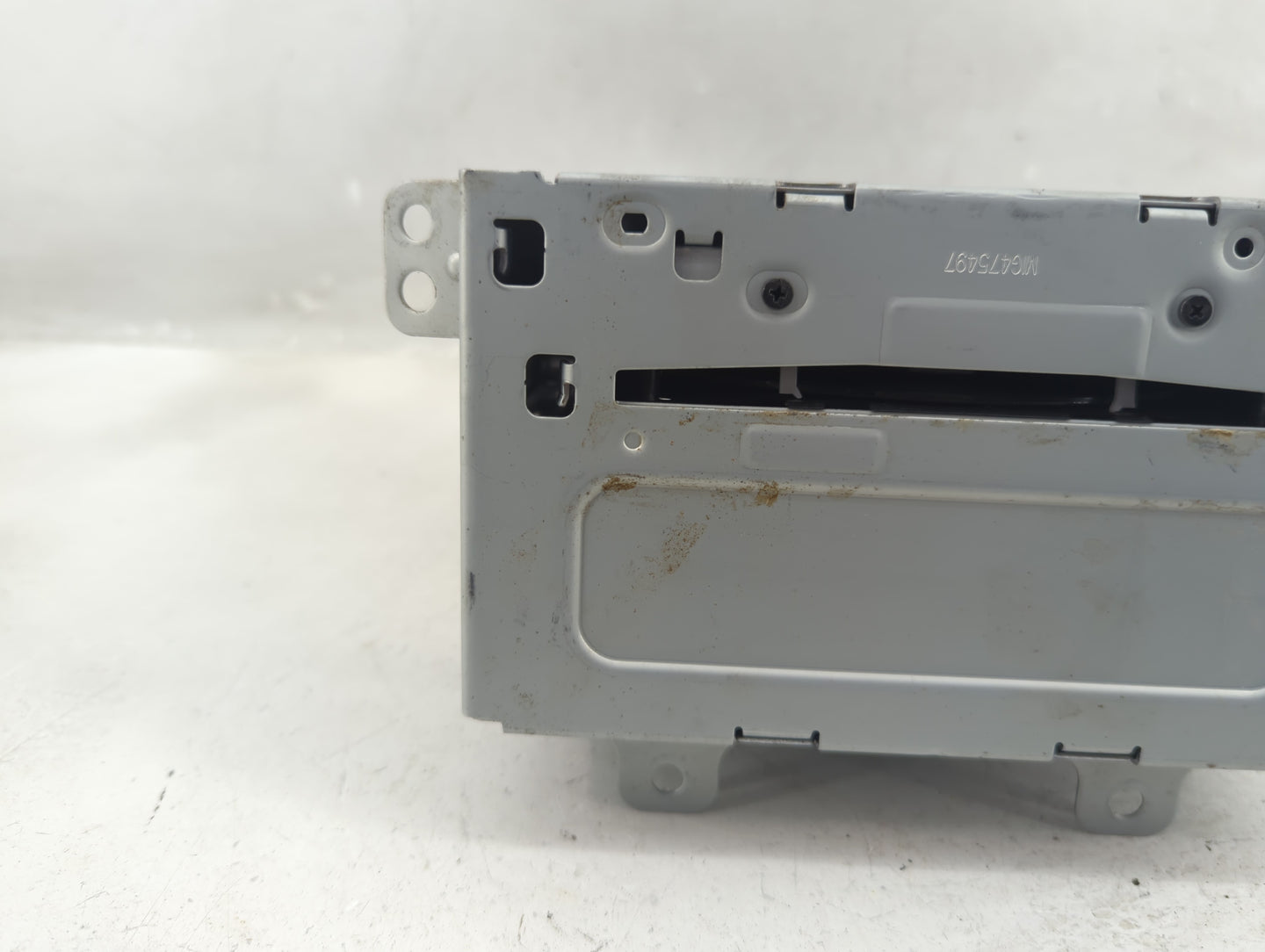2012 Chevrolet Equinox Radio AM FM Cd Player Receiver Replacement P/N:22869279 Fits OEM Used Auto Parts - Oemusedautoparts1.