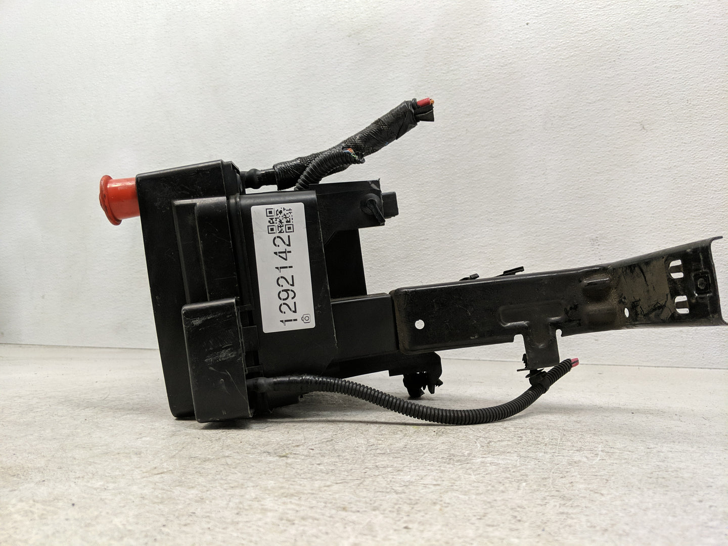 2012 Chevrolet Equinox Fusebox Fuse Box Panel Relay Module Fits OEM Used Auto Parts - Oemusedautoparts1.com