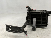 2012 Chevrolet Equinox Fusebox Fuse Box Panel Relay Module Fits OEM Used Auto Parts - Oemusedautoparts1.com