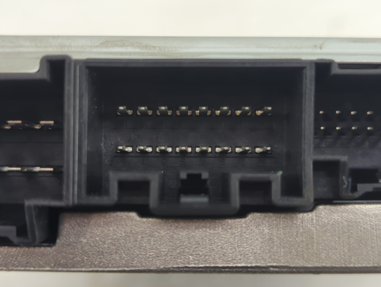 2010-2017 Chevrolet Equinox Radio AM FM Cd Player Receiver Replacement P/N:22855806 Fits OEM Used Auto Parts - Oemusedautopa