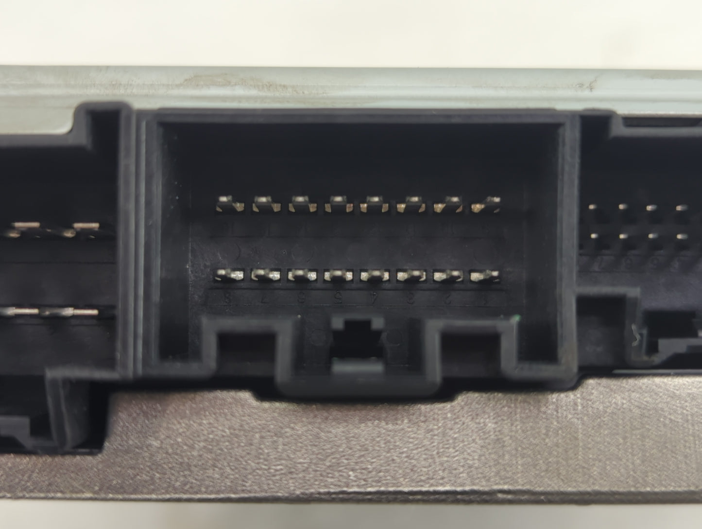 2010-2017 Chevrolet Equinox Radio AM FM Cd Player Receiver Replacement P/N:22855806 Fits OEM Used Auto Parts - Oemusedautopa