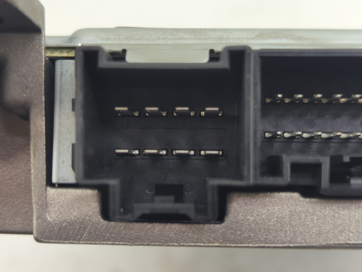 2010-2017 Chevrolet Equinox Radio AM FM Cd Player Receiver Replacement P/N:22855806 Fits OEM Used Auto Parts - Oemusedautopa