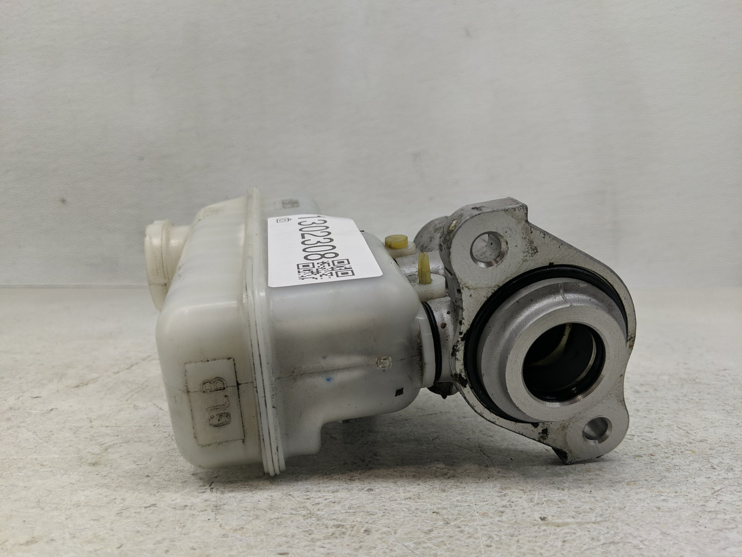 2011-2017 Chevrolet Equinox Brake Master Cylinder - Oemusedautoparts1.com