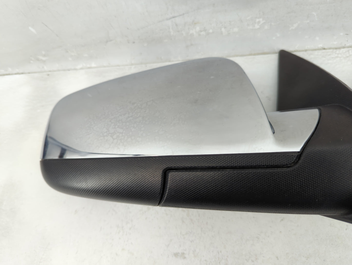 2011-2013 Chevrolet Equinox Passenger Side View Mirror - Right Door Mirror OEM Used - Oemusedautoparts1.com
