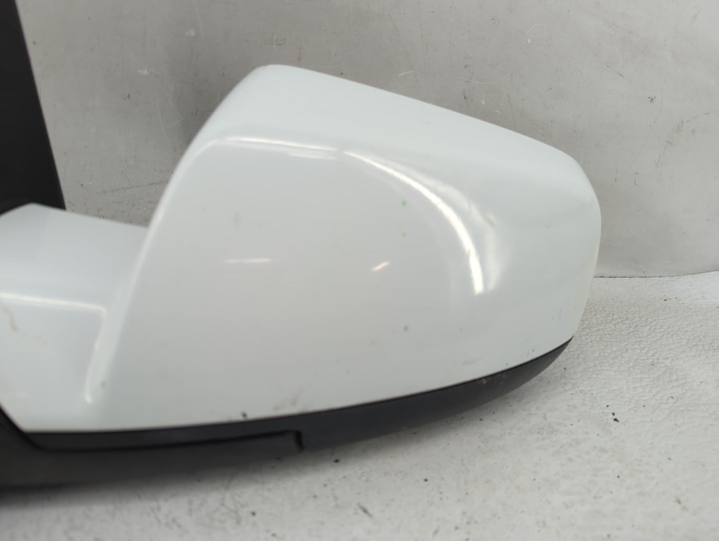 2011-2014 Chevrolet Equinox Driver Side View Mirror - Left Door Mirror OEM Used - Oemusedautoparts1.com