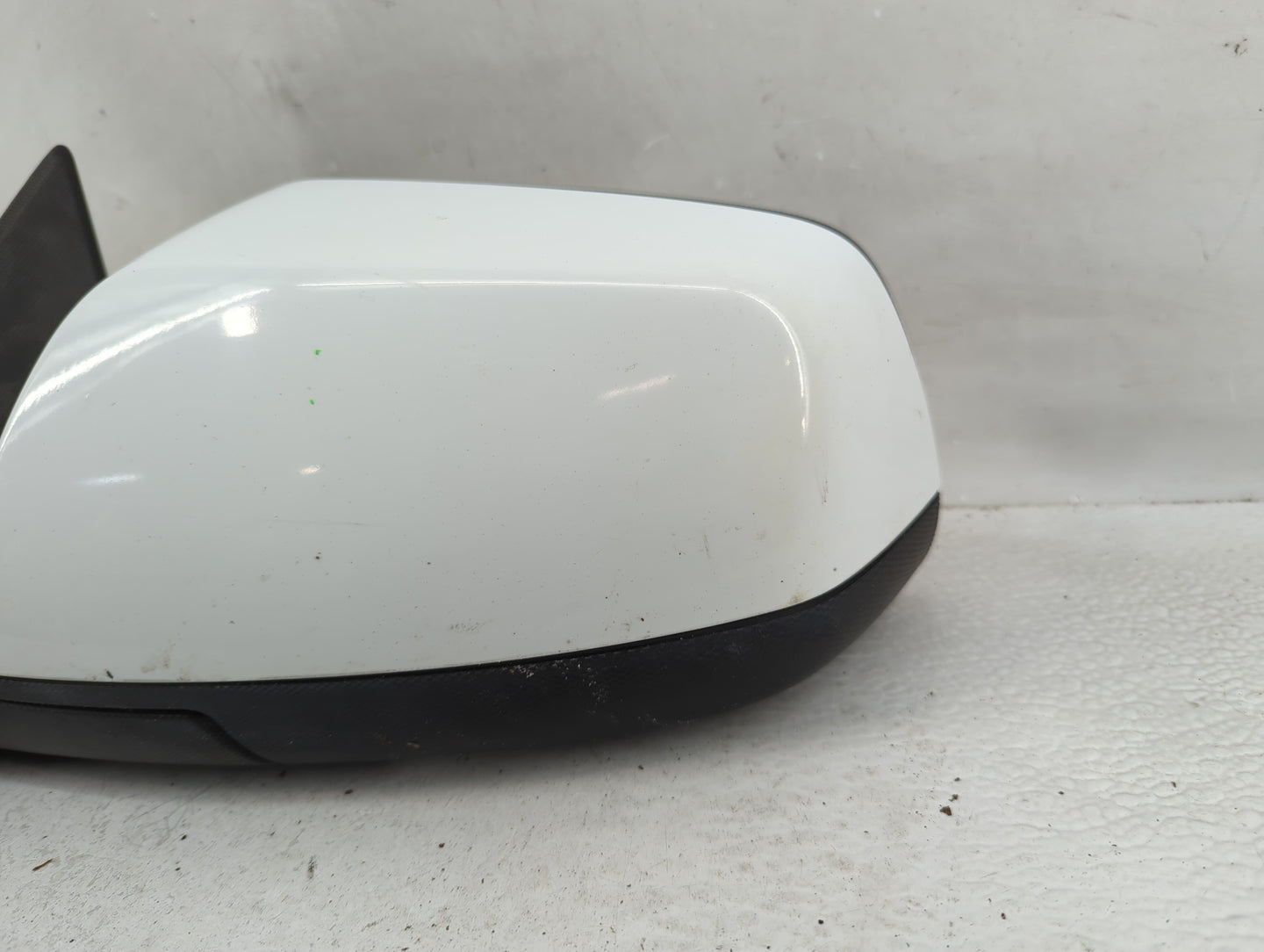 2011-2014 Chevrolet Equinox Driver Side View Mirror - Left Door Mirror OEM Used - Oemusedautoparts1.com