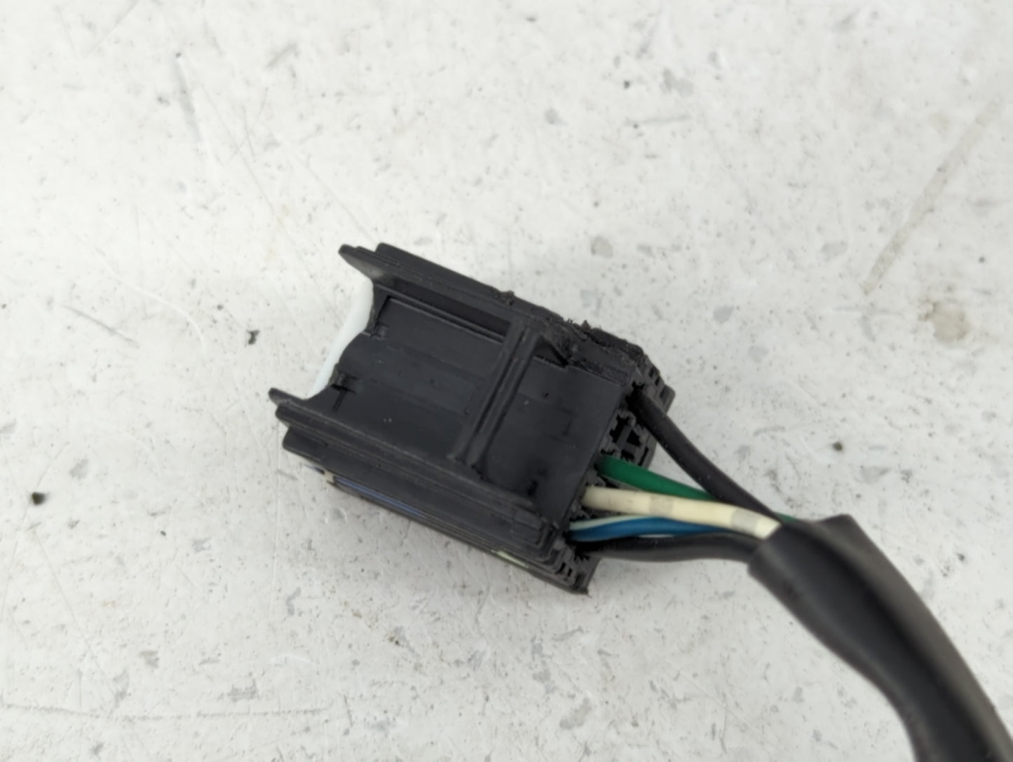 2011-2014 Chevrolet Equinox Driver Side View Mirror - Left Door Mirror OEM Used - Oemusedautoparts1.com