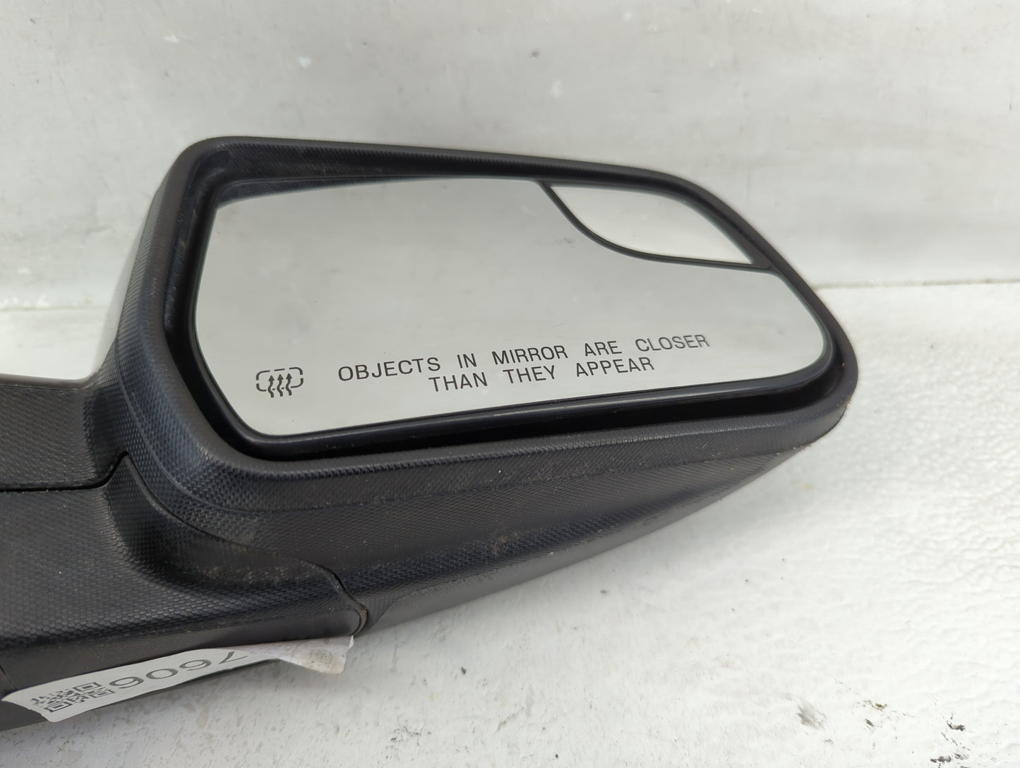 2011-2014 Chevrolet Equinox Passenger Side View Mirror - Right Door Mirror OEM Used - Oemusedautoparts1.com