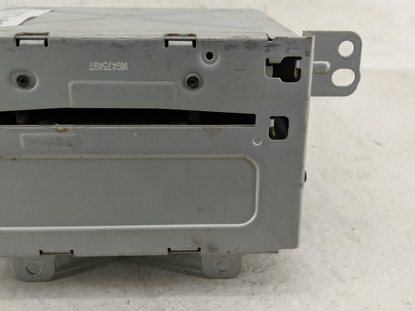 2011-2012 Chevrolet Equinox Radio AM FM Cd Player Receiver Replacement P/N:22870782 Fits Fits 2010 2011 2012 OEM Used Auto P