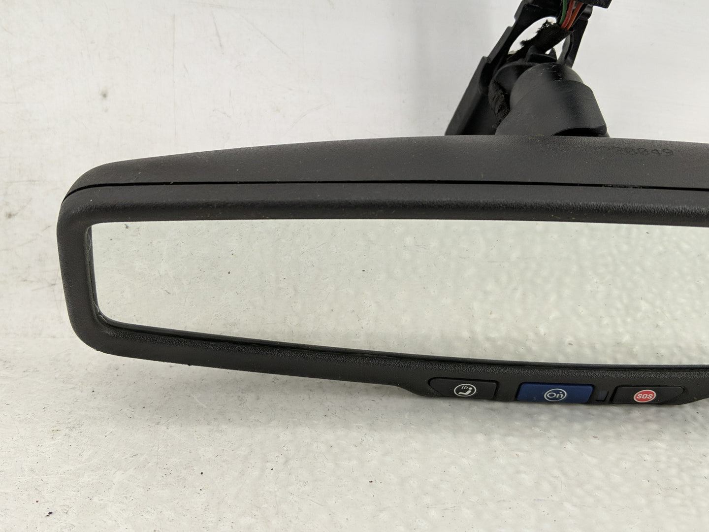 2010-2017 Chevrolet Equinox Interior Rear View Mirror Replacement OEM P/N:E11026392 E11046392 Fits OEM Used Auto Parts - Oem