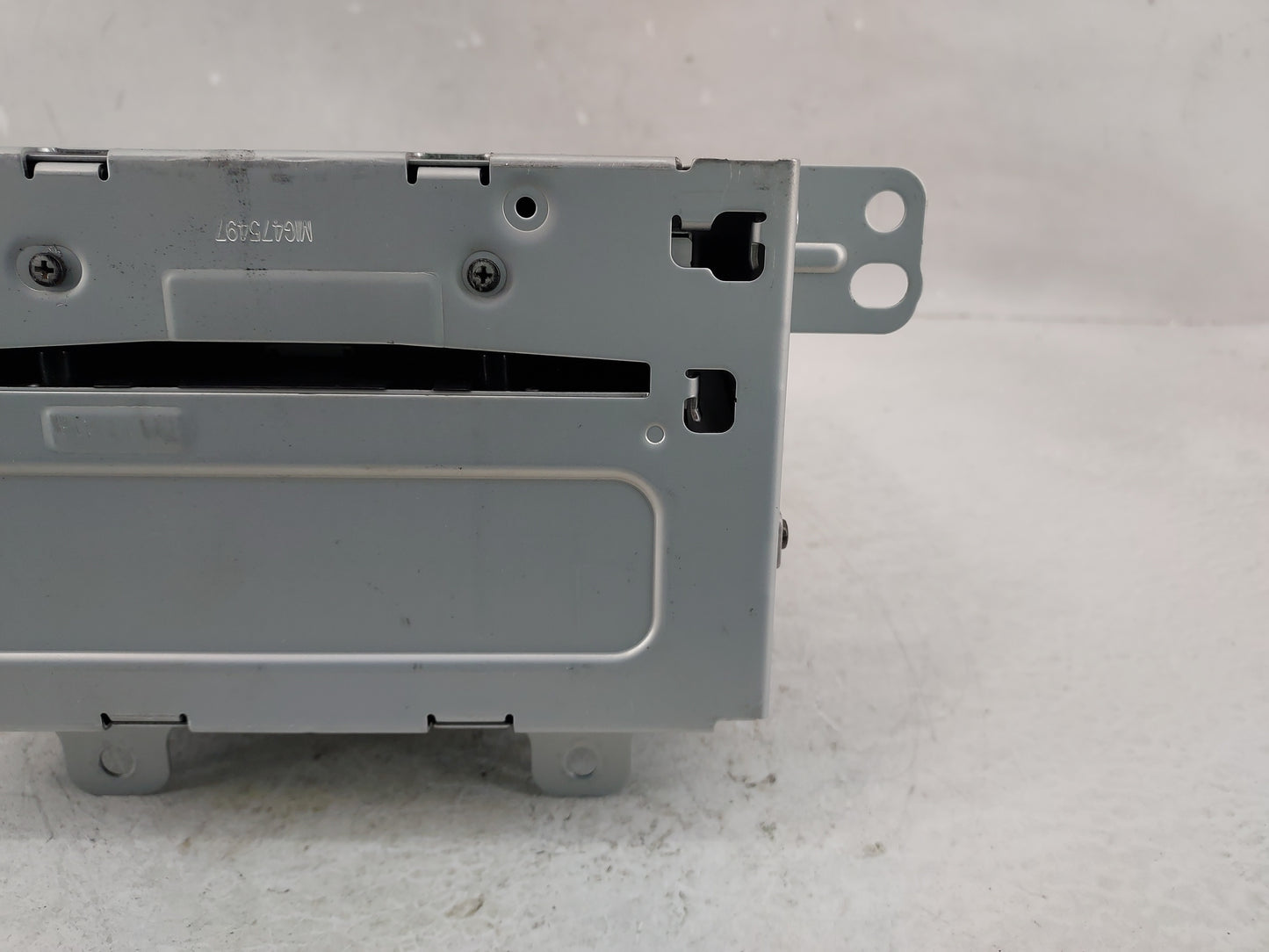 2011-2012 Chevrolet Equinox Radio AM FM Cd Player Receiver Replacement P/N:22870782 Fits Fits 2010 2011 2012 OEM Used Auto P