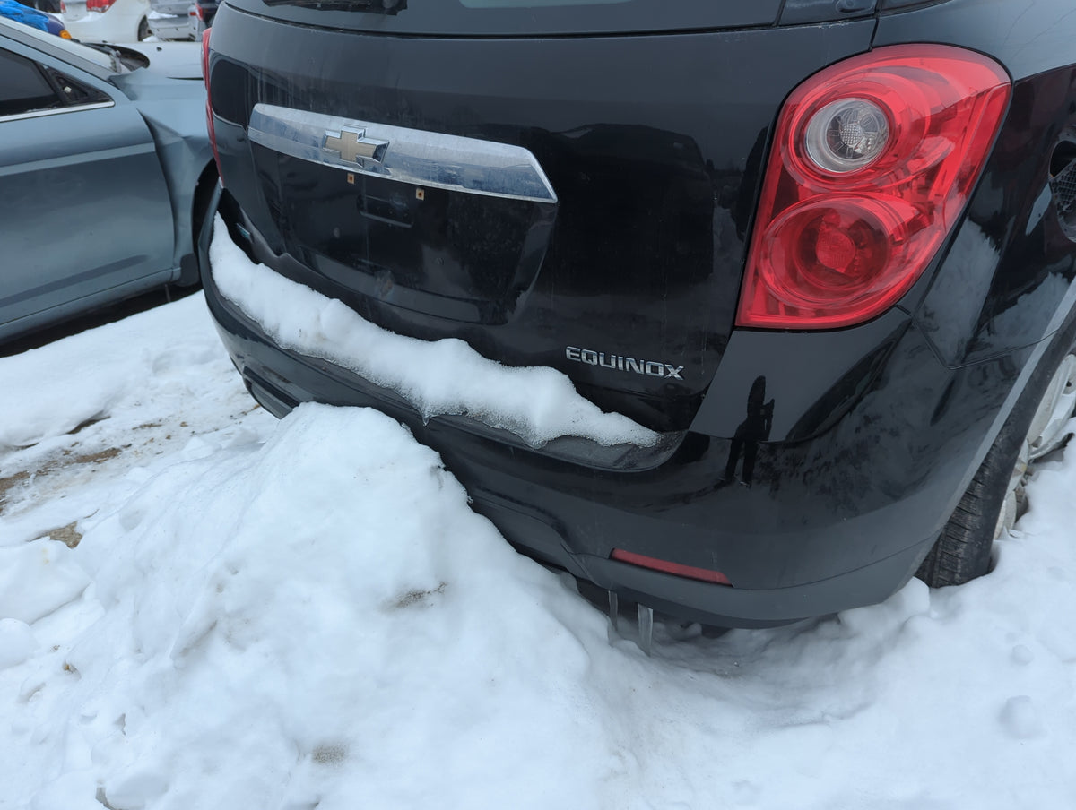 2010-2015 Chevrolet Equinox Rear Bumper Assembly Oem 1356841 - Oemusedautoparts1.com