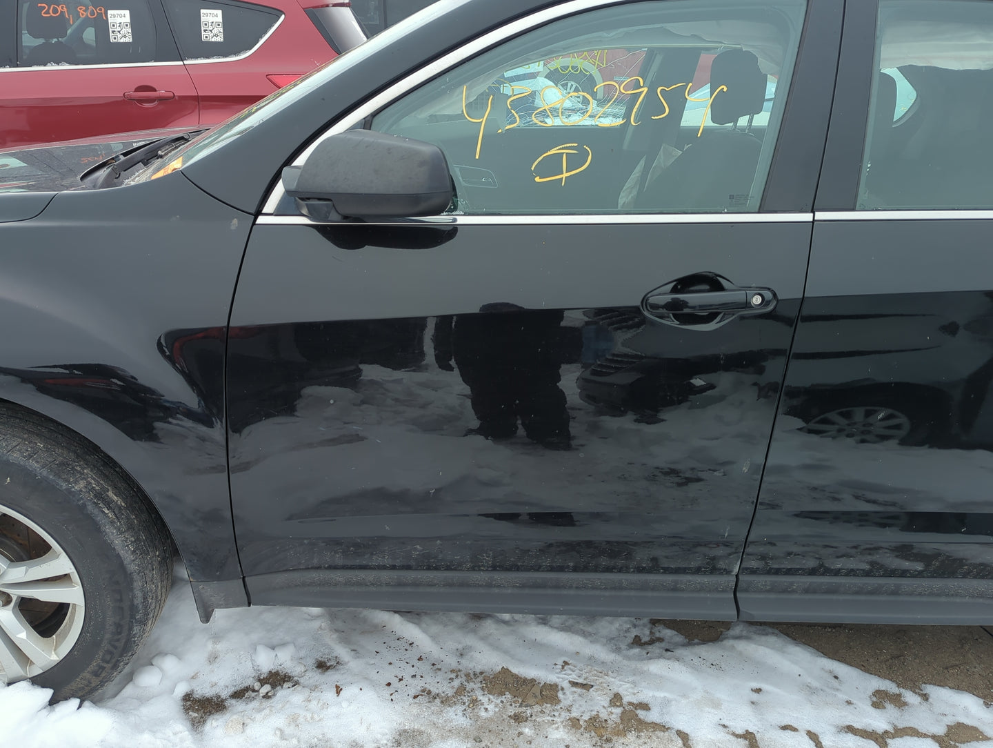 2012-2017 Chevrolet Equinox Driver Front Door Oem 1356908 - Oemusedautoparts1.com