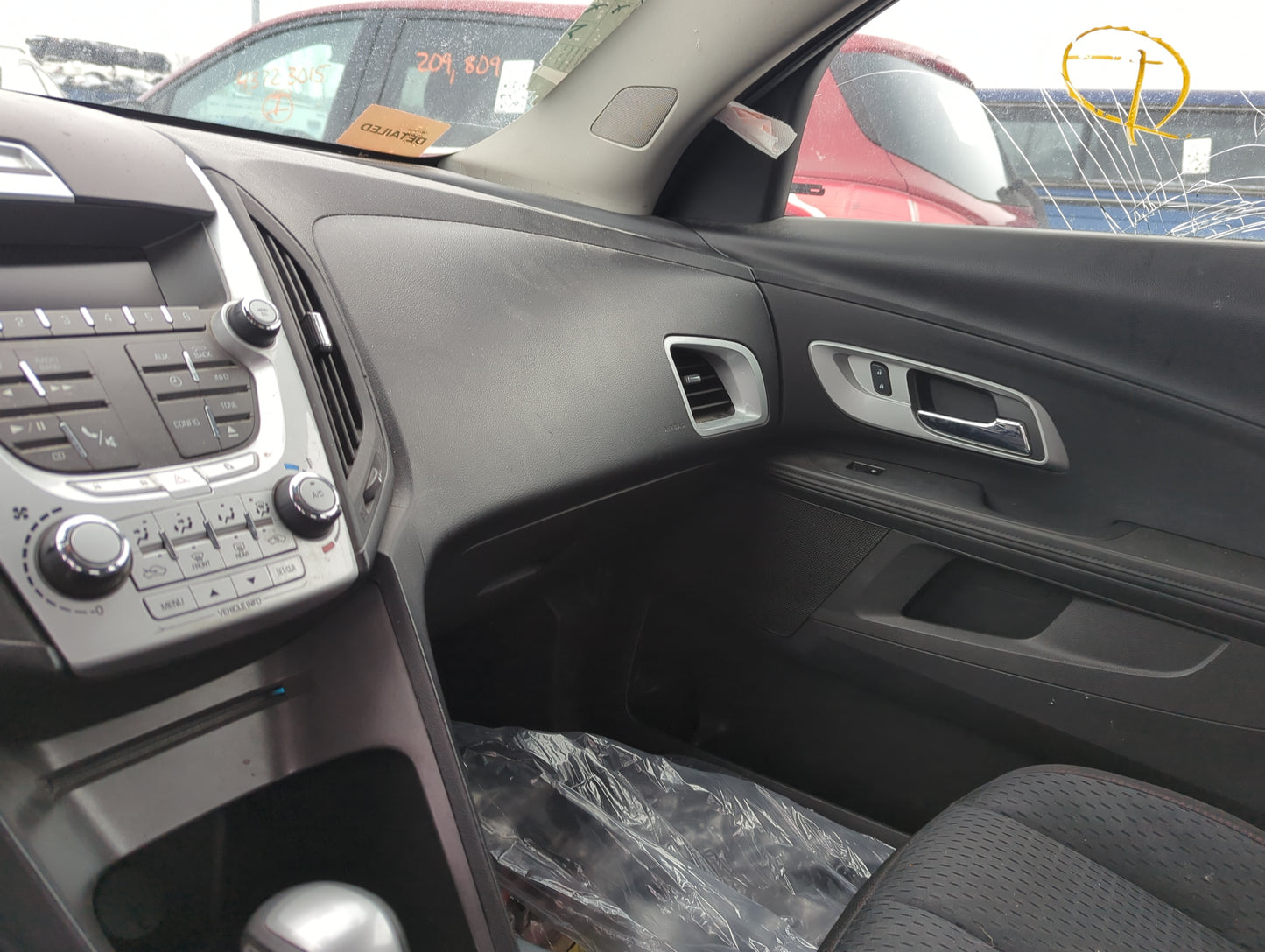 2012 Chevrolet Equinox Passenger Glove Box Door Storage Compartment 1357002 - Oemusedautoparts1.com