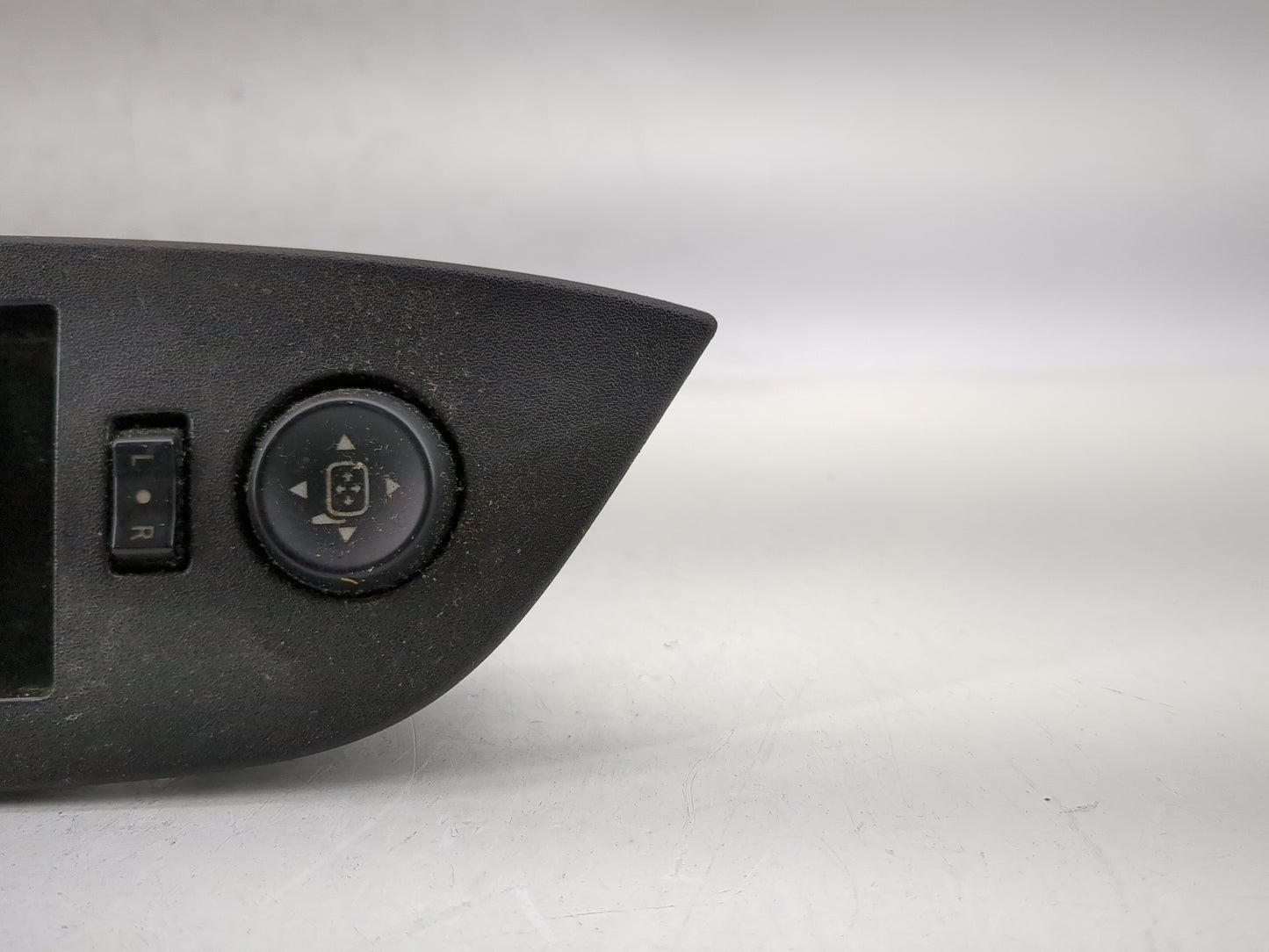 2010-2017 Chevrolet Equinox Master Power Window Switch Replacement Driver Side Left Fits OEM Used Auto Parts - Oemusedautopa