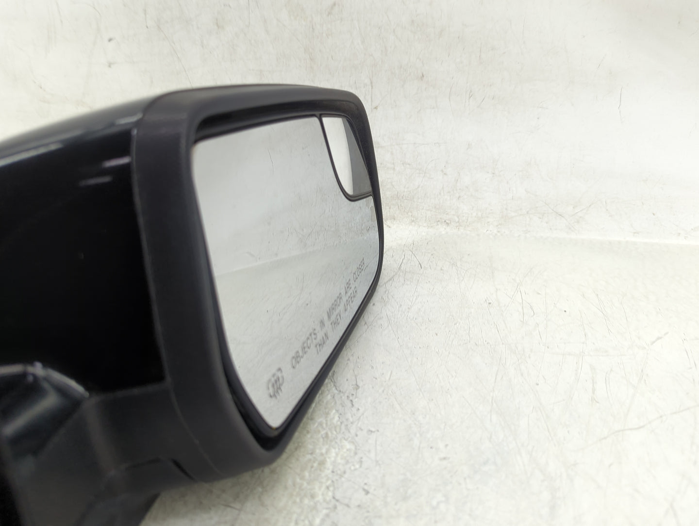 2011-2014 Chevrolet Equinox Passenger Side View Mirror - Right Door Mirror OEM Used - Oemusedautoparts1.com