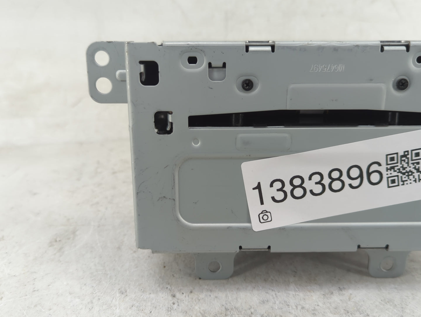 2012 Chevrolet Equinox Radio AM FM Cd Player Receiver Replacement P/N:22869279 Fits OEM Used Auto Parts - Oemusedautoparts1.