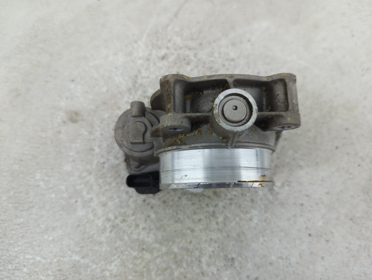 2012-2017 Chevrolet Equinox Throttle Body P/N:12670981 Fits Fits 2012 2013 2014 2015 2016 2017 2018 2019 2020 2021 2022 OEM 