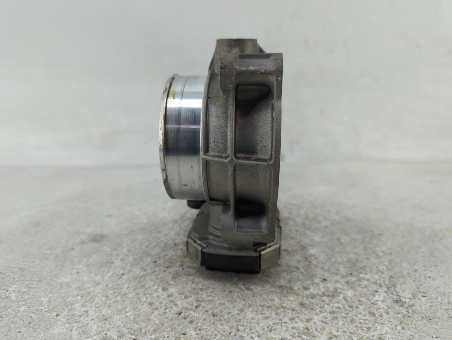 2012-2017 Chevrolet Equinox Throttle Body P/N:12670981 Fits Fits 2012 2013 2014 2015 2016 2017 2018 2019 2020 2021 2022 OEM 