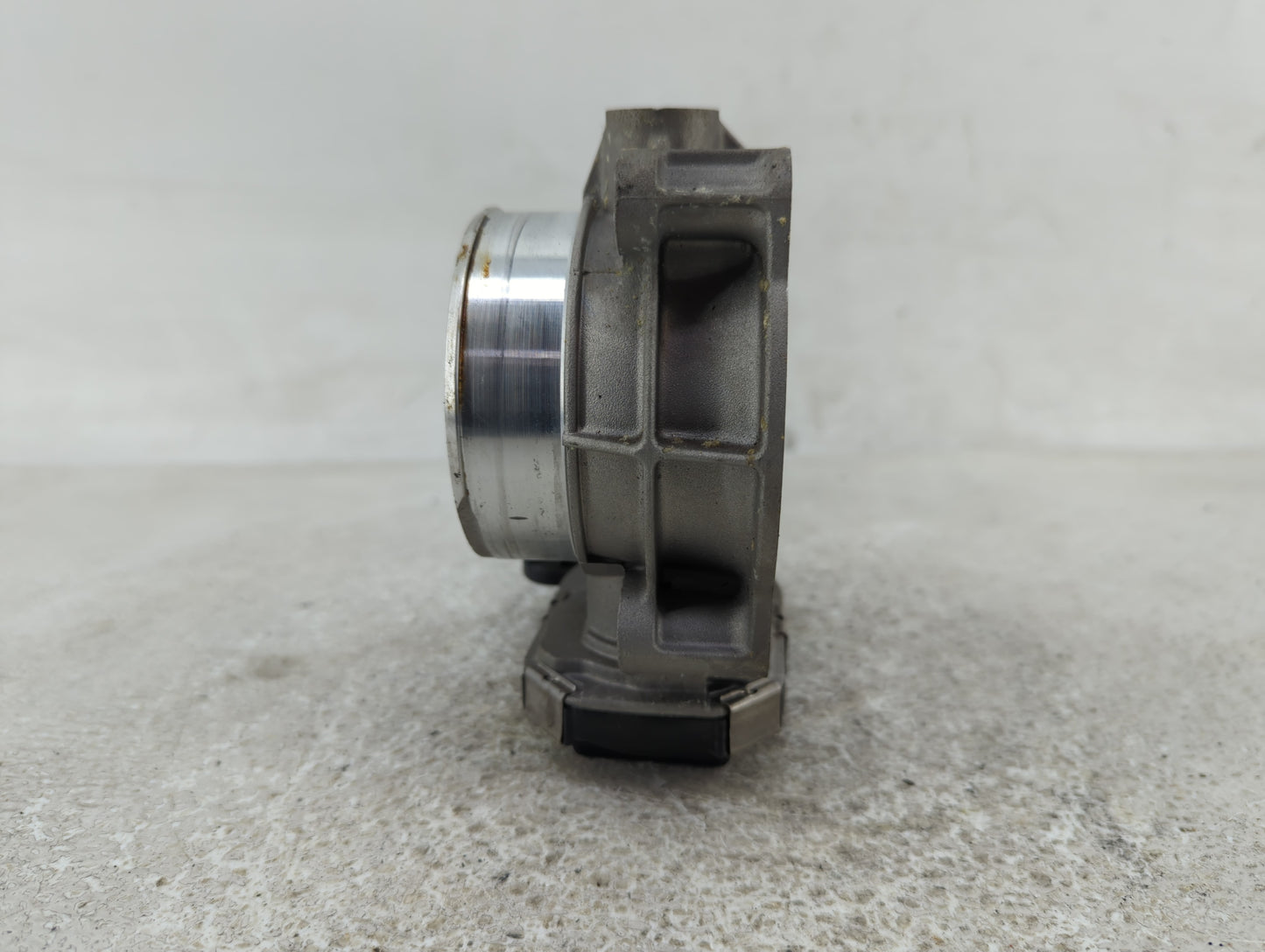 2012-2017 Chevrolet Equinox Throttle Body P/N:12670981 Fits Fits 2012 2013 2014 2015 2016 2017 2018 2019 2020 2021 2022 OEM 