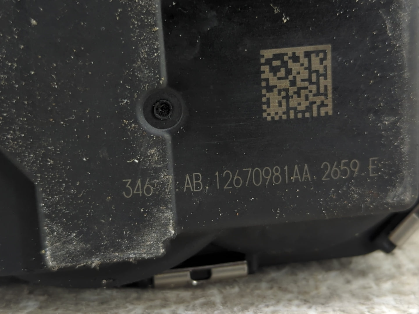 2012-2017 Chevrolet Equinox Throttle Body P/N:12670981AA Fits Fits 2012 2013 2014 2015 2016 2017 2018 2019 2020 2021 2022 OE