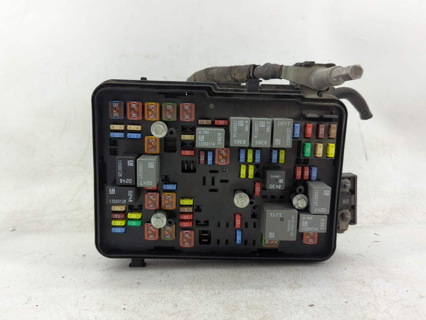 2012 Chevrolet Equinox Fusebox Fuse Box Panel Relay Module P/N:22879334 Fits OEM Used Auto Parts - Oemusedautoparts1.com