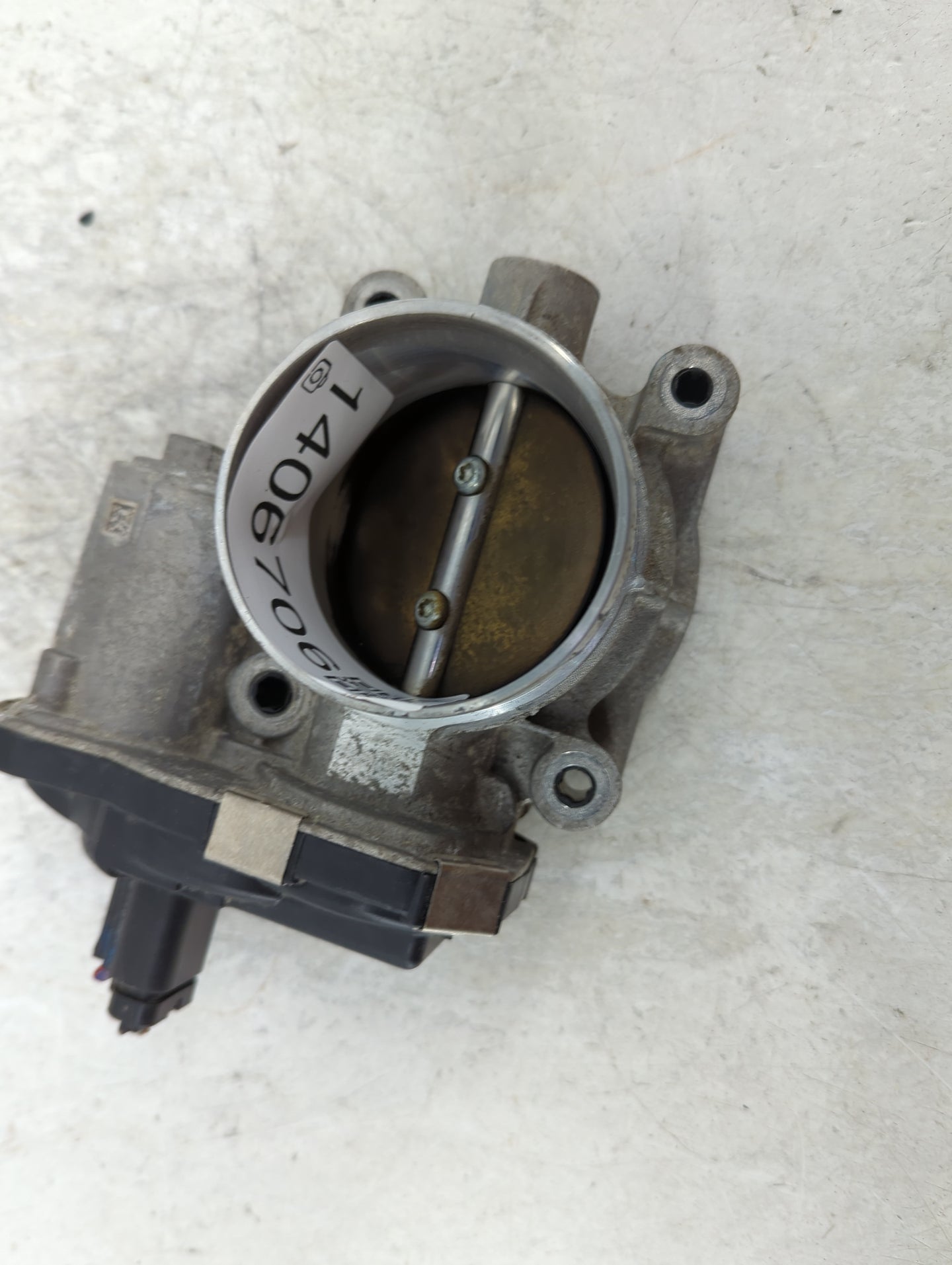 2012-2015 Chevrolet Equinox Throttle Body P/N:12632101CA Fits Fits 2012 2013 2014 2015 OEM Used Auto Parts - Oemusedautopart