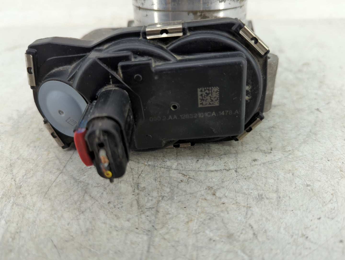 2012-2015 Chevrolet Equinox Throttle Body P/N:12632101CA Fits Fits 2012 2013 2014 2015 OEM Used Auto Parts - Oemusedautopart