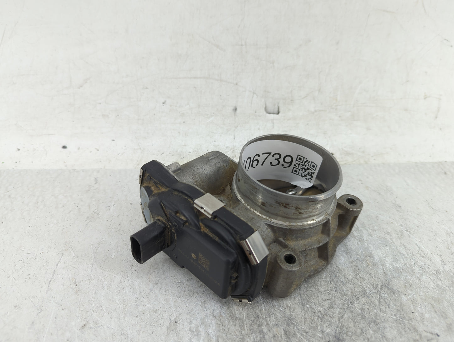 2012-2015 Chevrolet Equinox Throttle Body P/N:12670834AA Fits Fits 2012 2013 2014 2015 OEM Used Auto Parts - Oemusedautopart